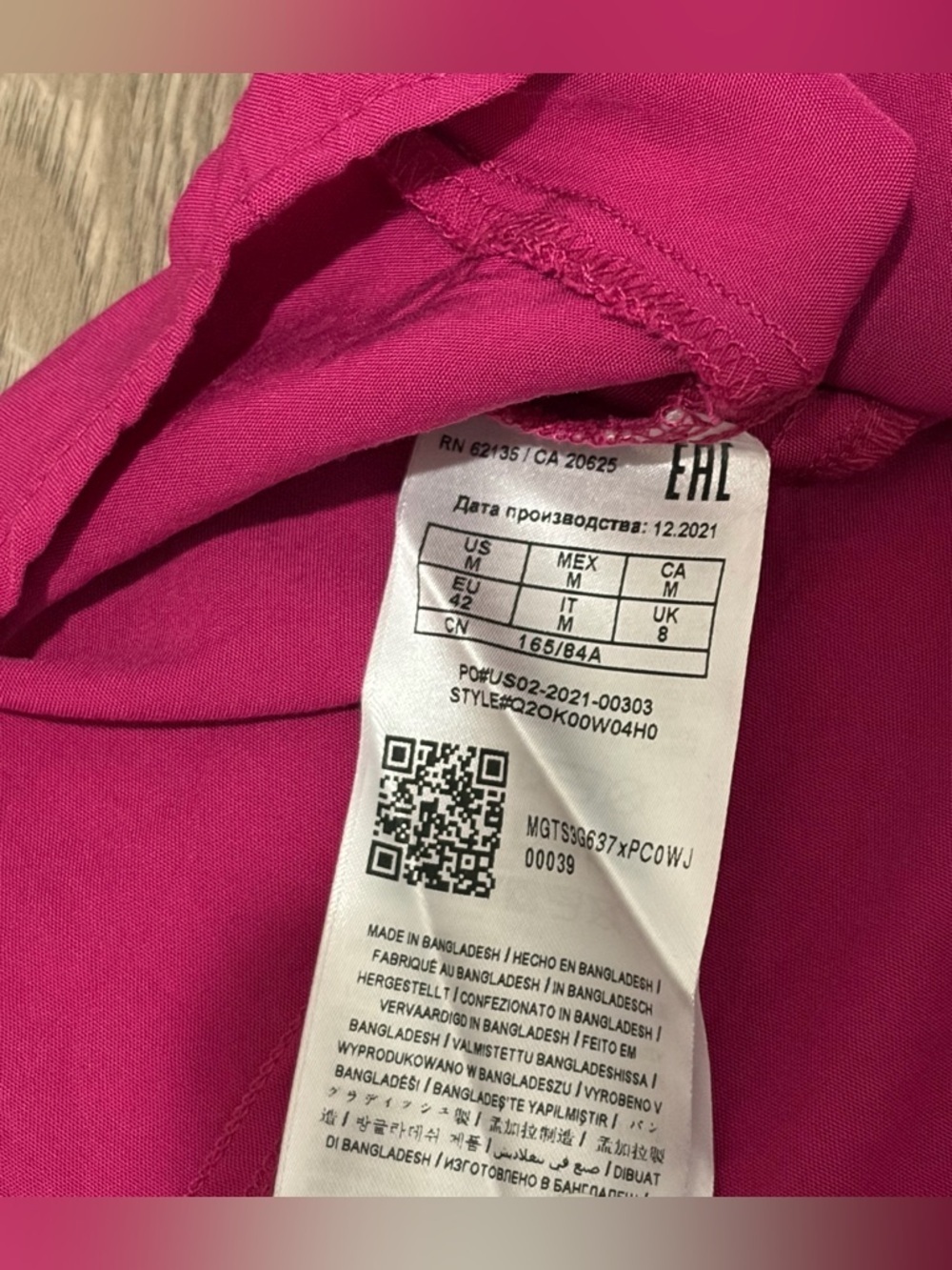 Guess Fuchsia Button-Front Blouse - Picture 4 of 5